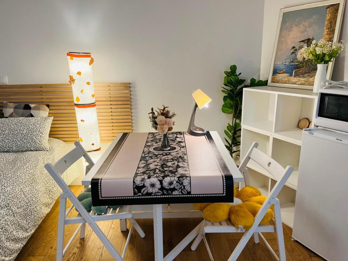 Dream Dwell Paris- The 6Th District Paris Historical Apartment Near Montparnasse Экстерьер фото